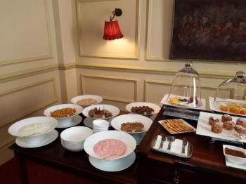 Monarch Hotel Main image